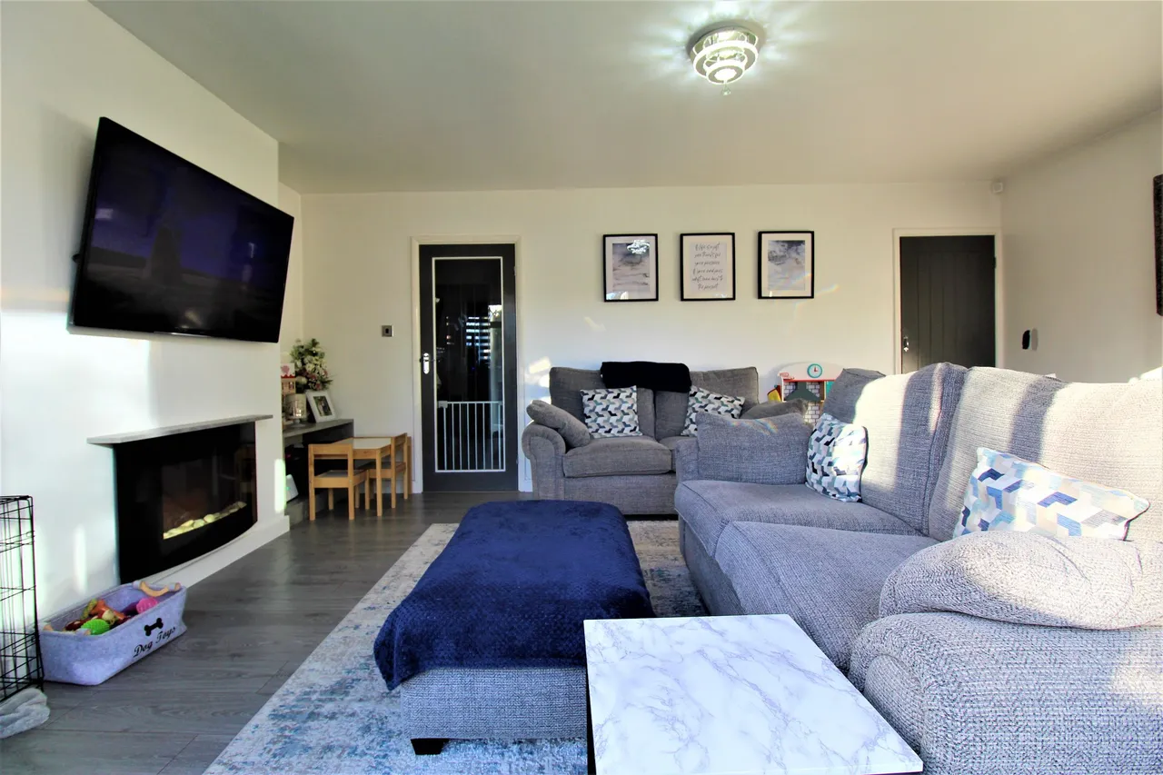 Leasway, Grays, Essex, RM16 2HH, photo 5