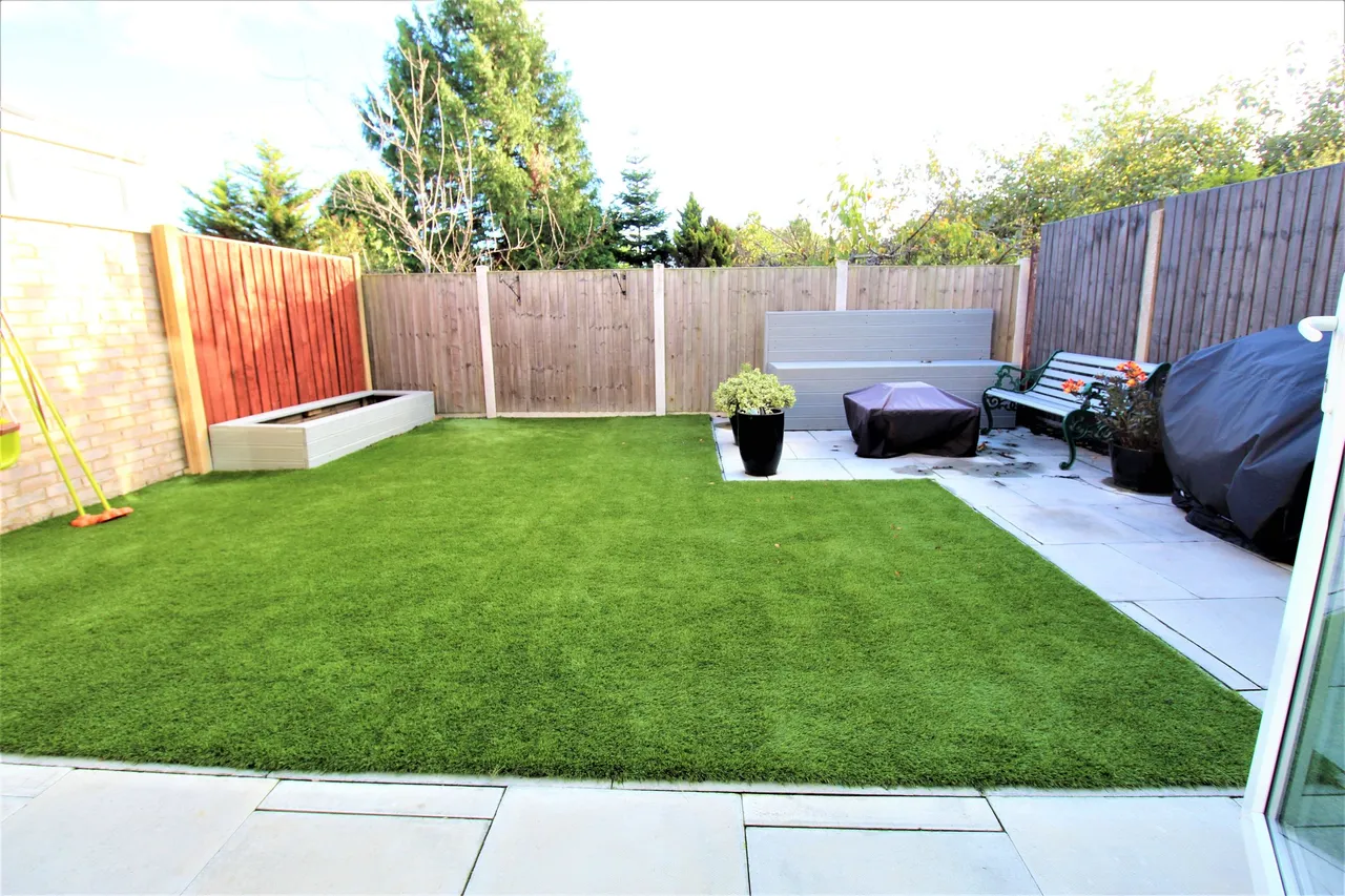 Leasway, Grays, Essex, RM16 2HH, photo 6