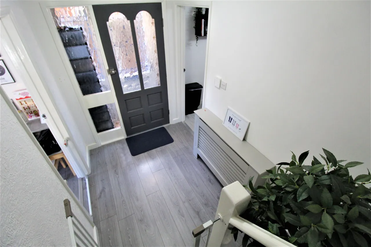 Leasway, Grays, Essex, RM16 2HH, photo 7