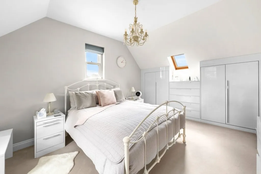Oxclose Road, LS23, photo 18