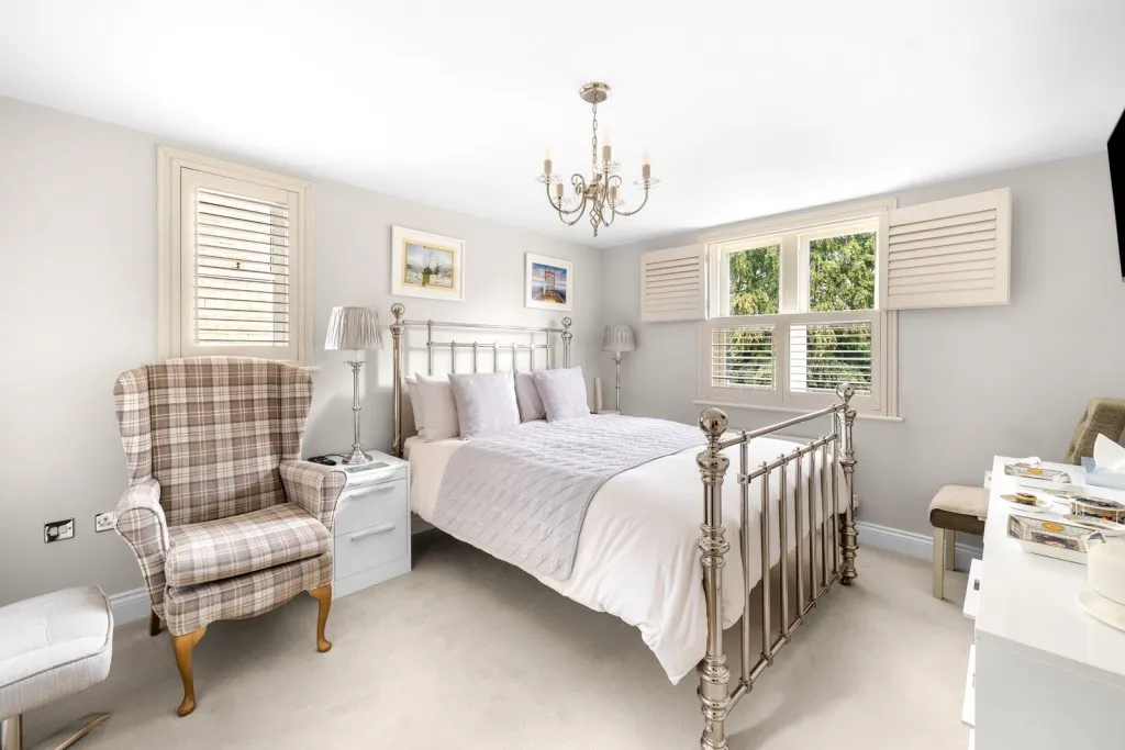 Oxclose Road, LS23, photo 14