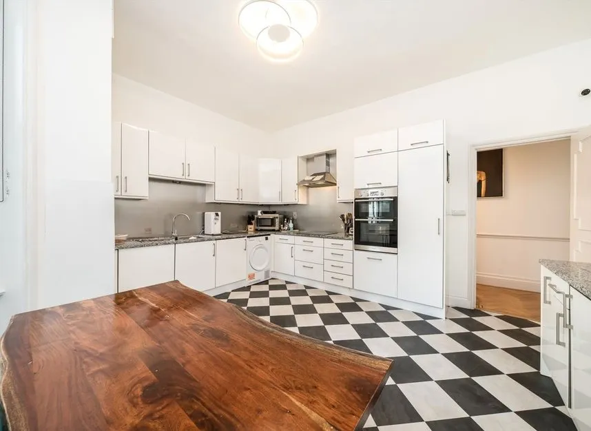 Campden Hill Road, Kensington, W8, photo 6