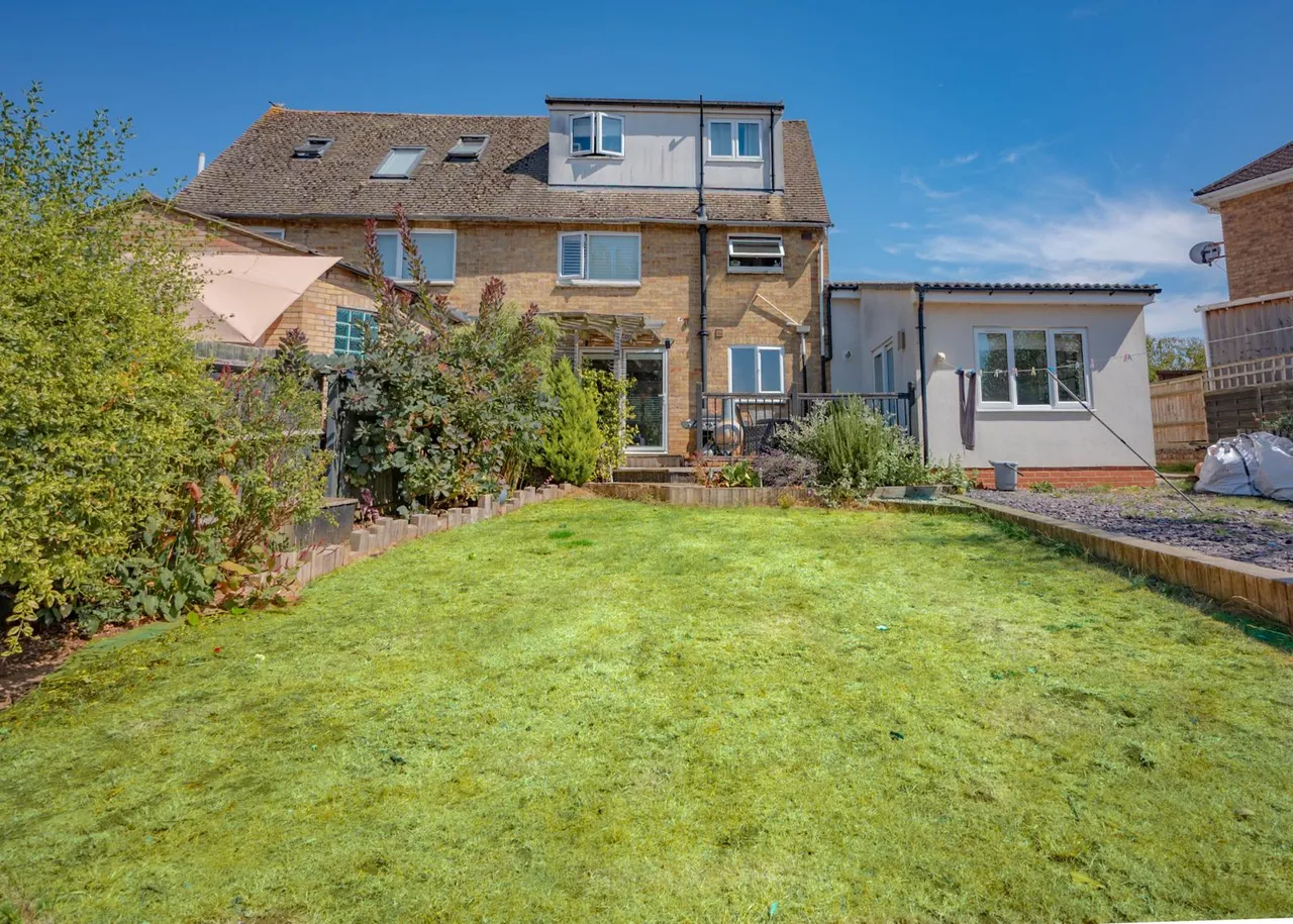 The Willows, Kings Sutton, OX17, photo 12