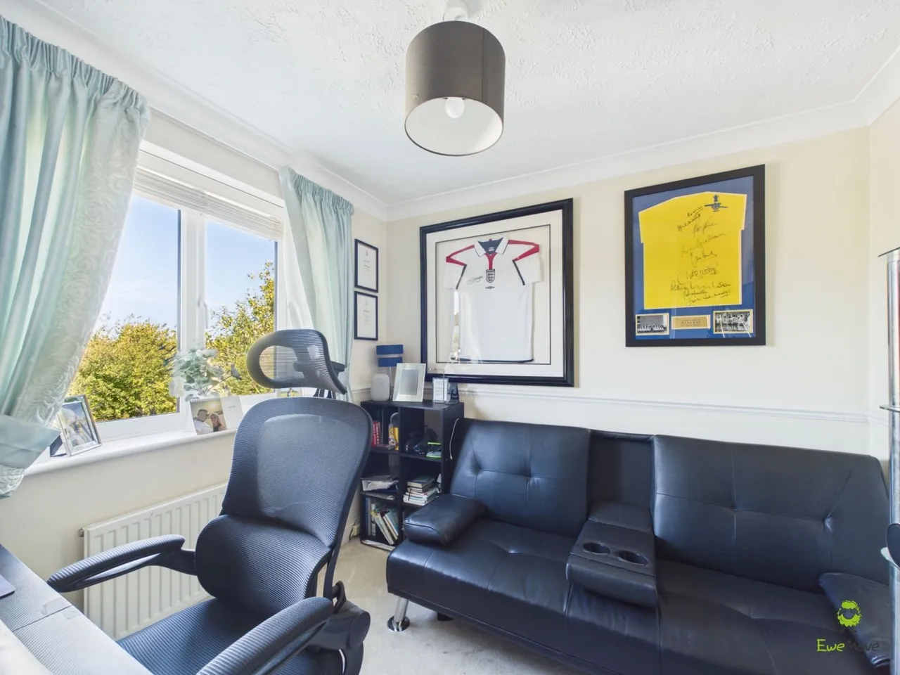 School Crescent, Crayford, DA1, photo 16