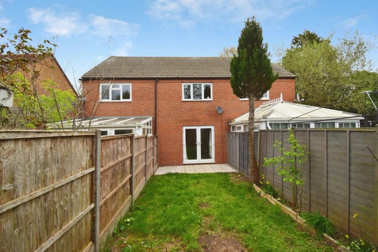 Oakland Close, Upton-upon-Severn, photo 11