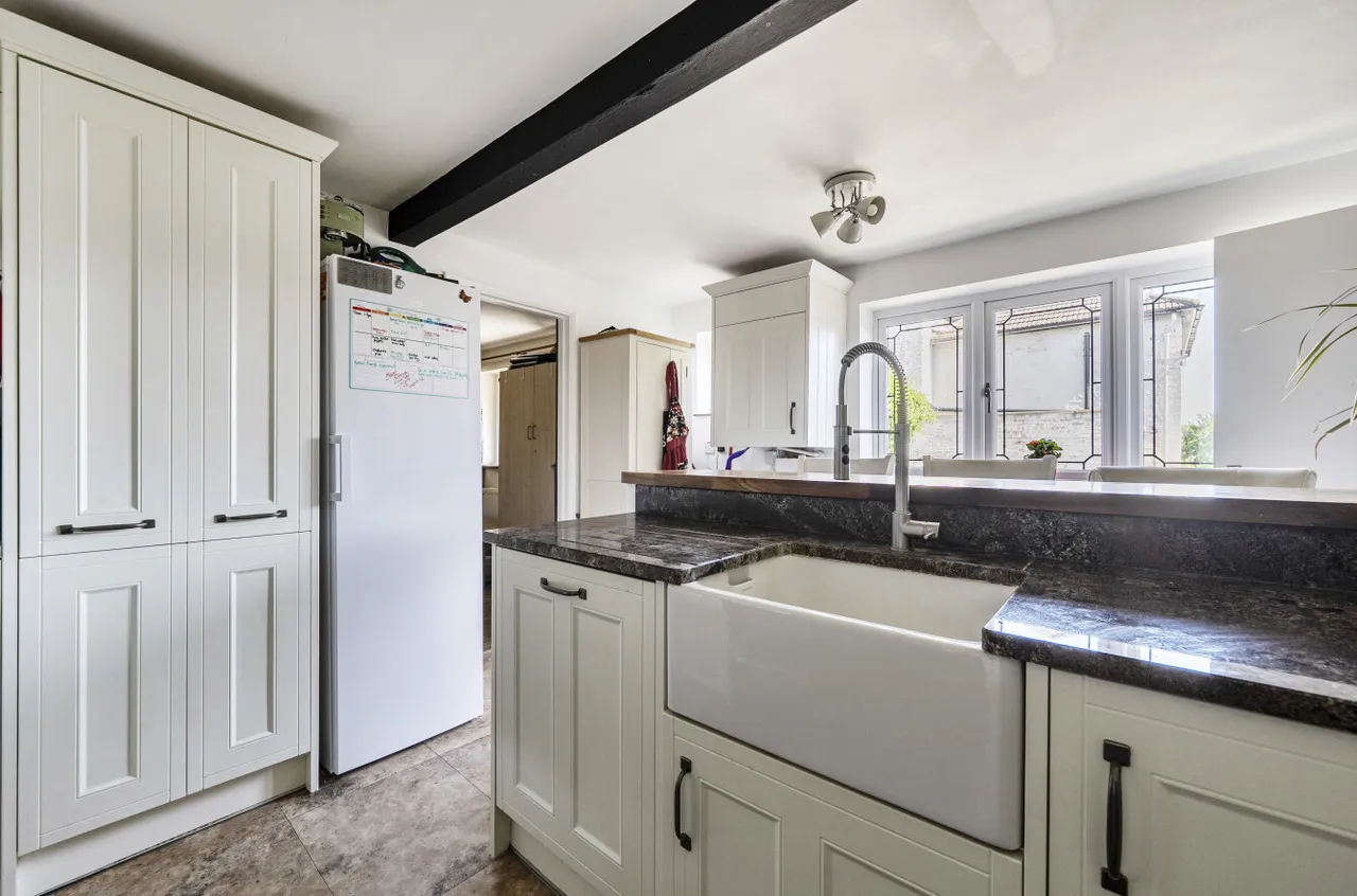 St. James Avenue, Farnham, Surrey, GU9 9QF, photo 22