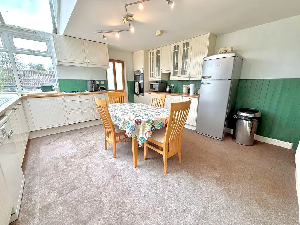 Kirby Road, Dunstable LU6 3JH, photo 9