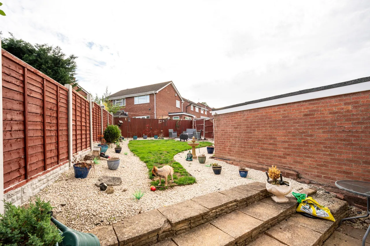 Kingsleigh Drive, Birmingham, B36, photo 21