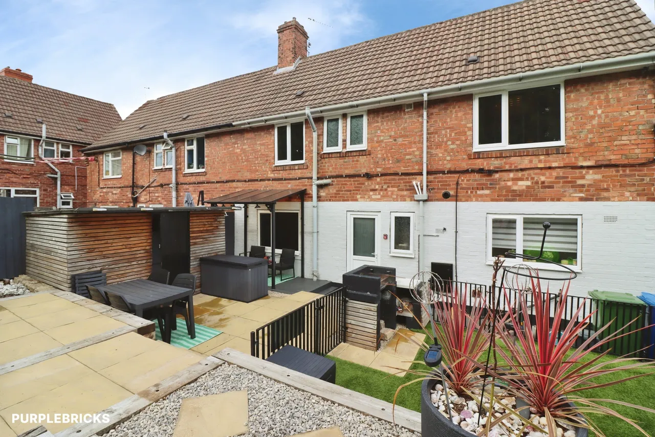 Sycamore Avenue, Chesterfield, S40, photo 27