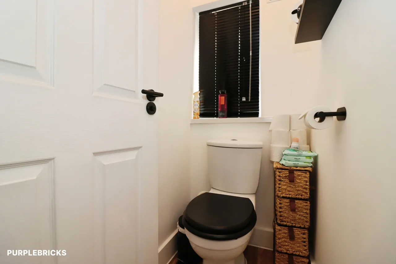 Sycamore Avenue, Chesterfield, S40, photo 21