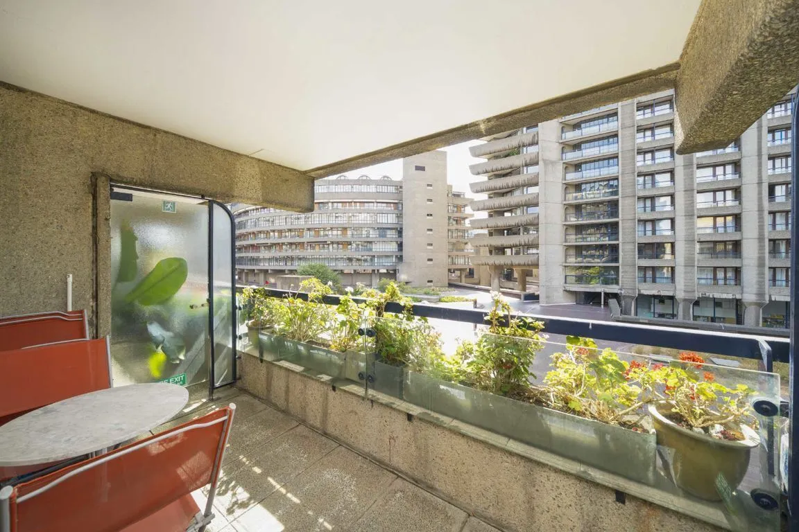 Barbican, EC2Y, photo 6