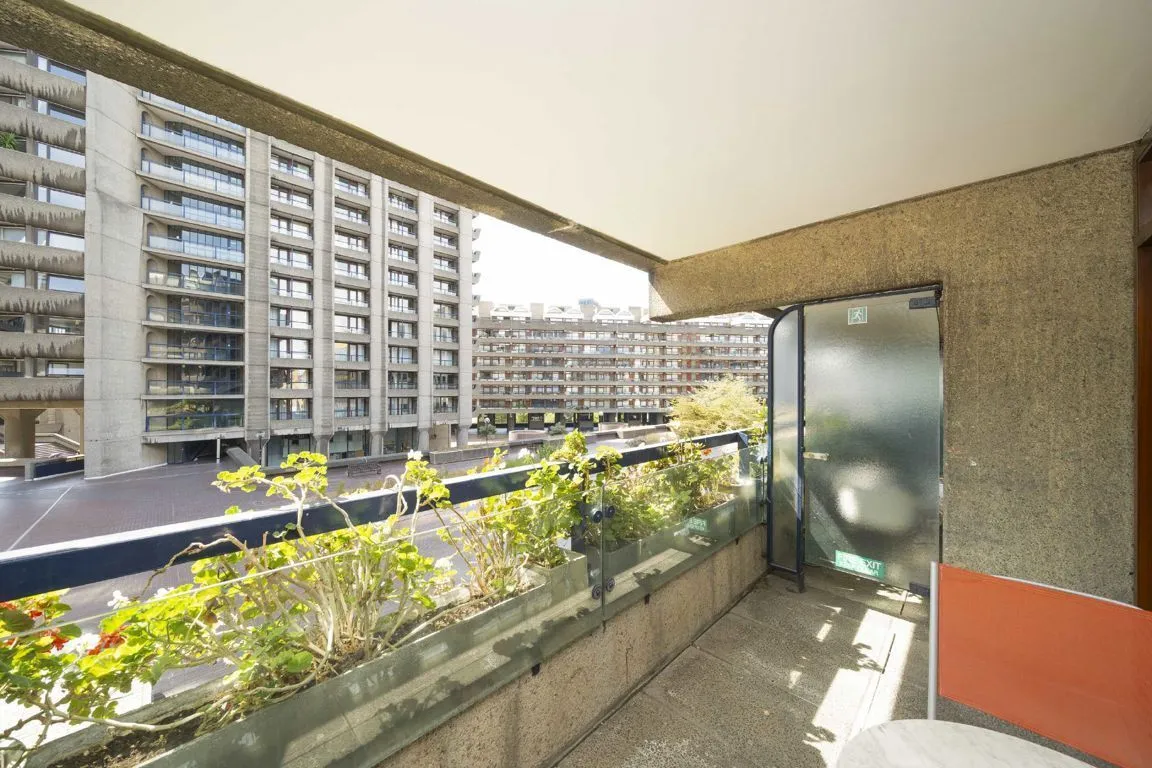 Barbican, EC2Y, photo 12