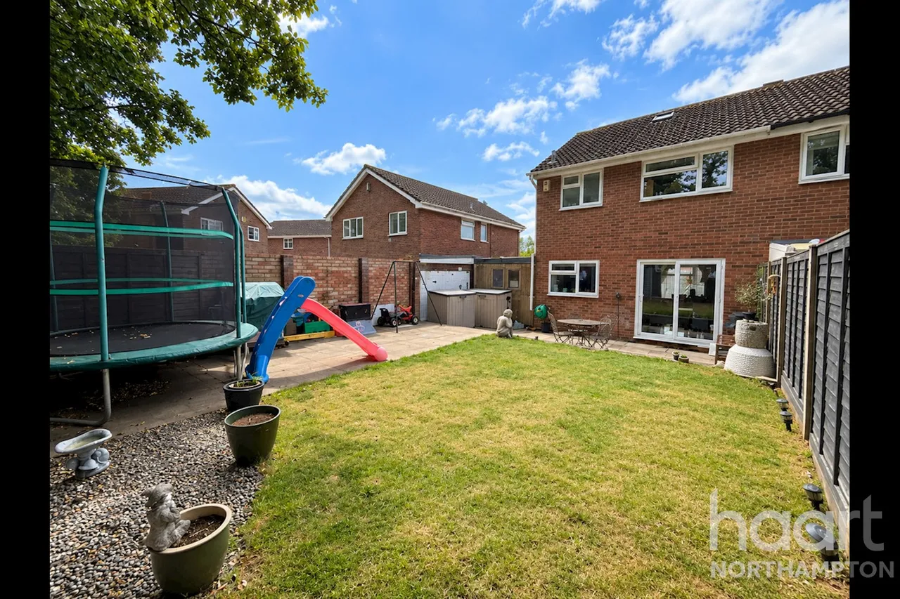 Cowgill Close, Northampton, NN3, photo 14