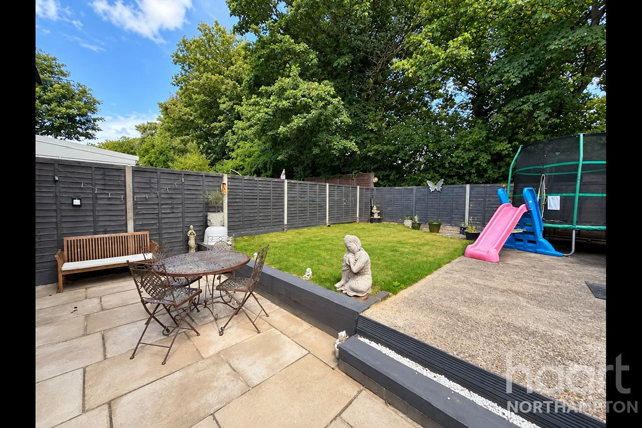 Cowgill Close, Northampton, NN3, photo 13