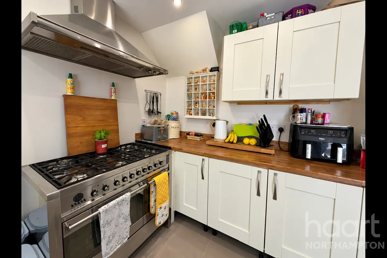Cowgill Close, Northampton, NN3, photo 7