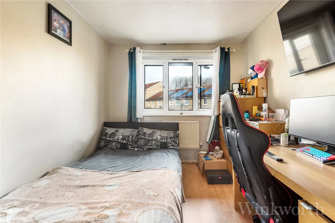Milton Court Road, London, SE14, photo 6