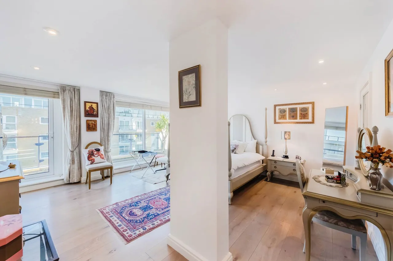 Smugglers Way, London, SW18 1EX, photo 9