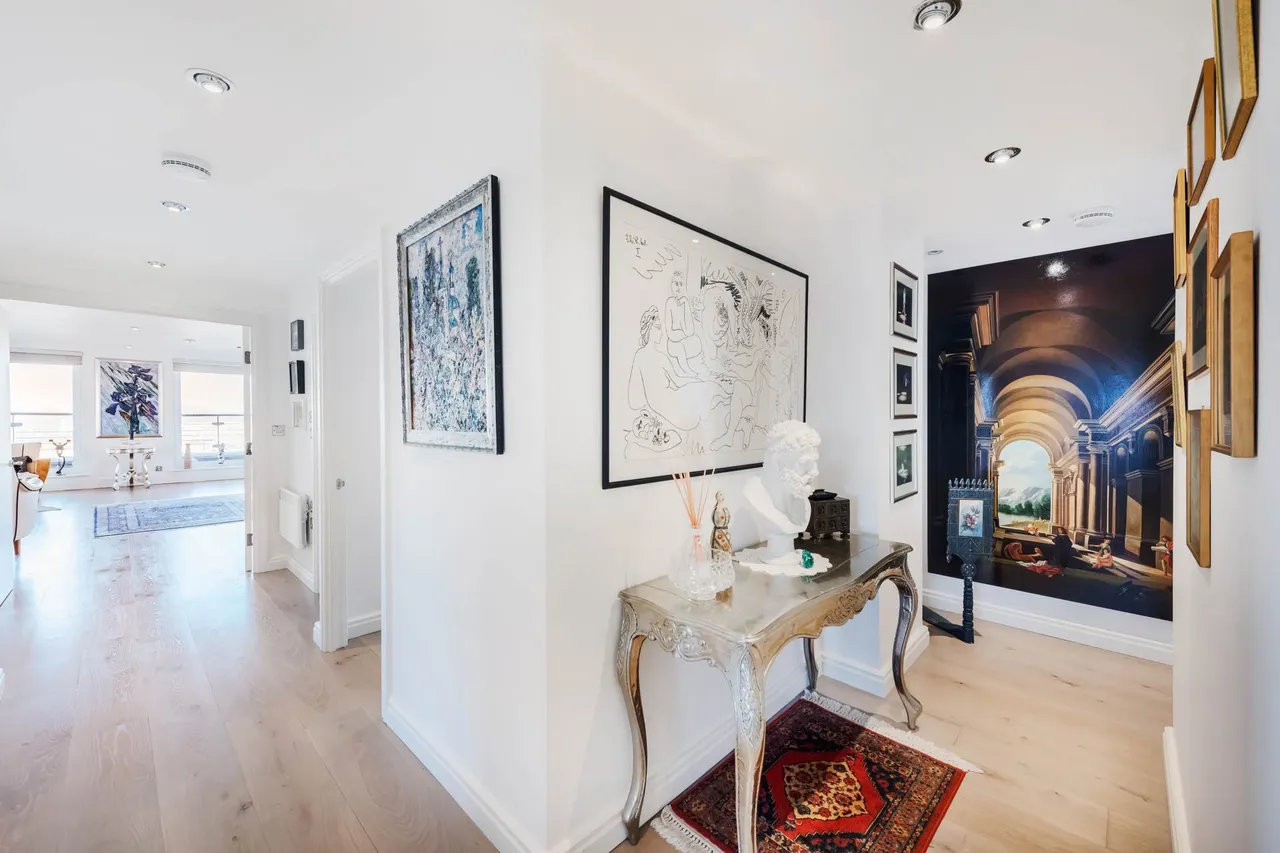 Smugglers Way, London, SW18 1EX, photo 5