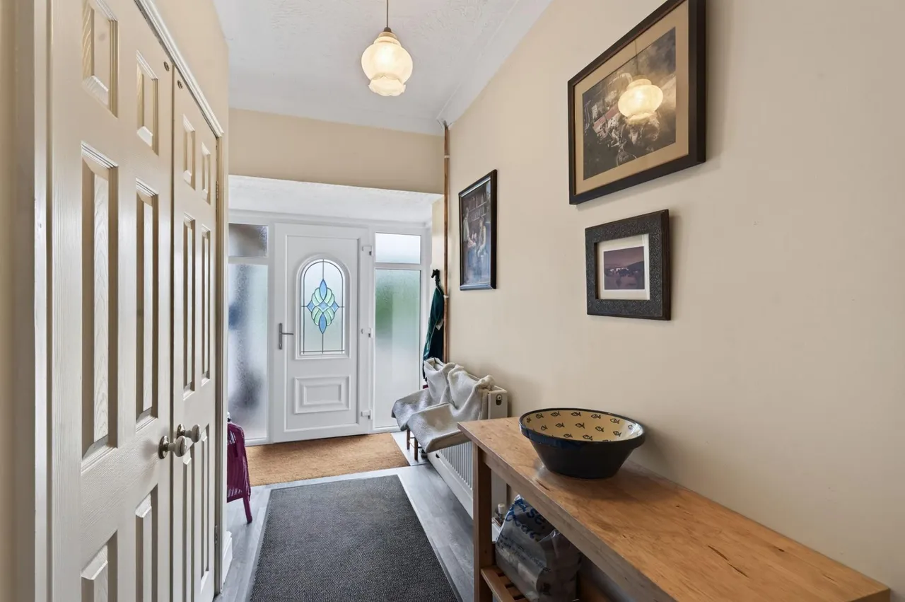 Llanarth, SA47, photo 6