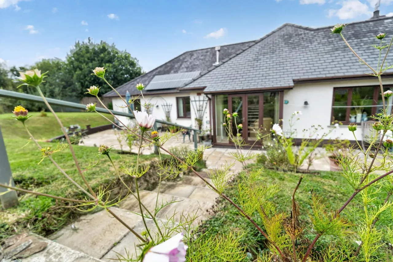 Llanarth, SA47, photo 39