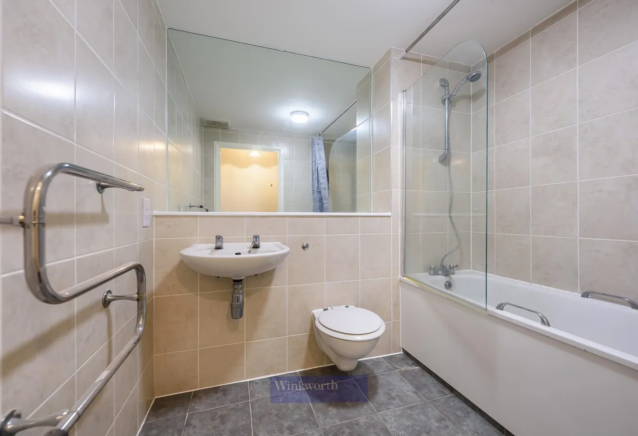 Salamanca Place, London, SE1, photo 7