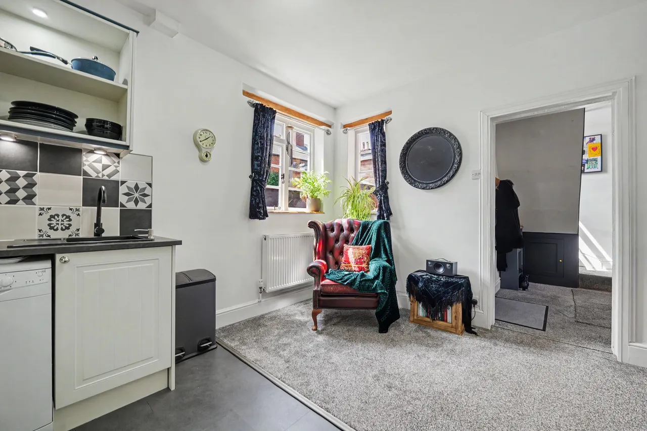 Lutterworth Road, Bitteswell, LE17, photo 12