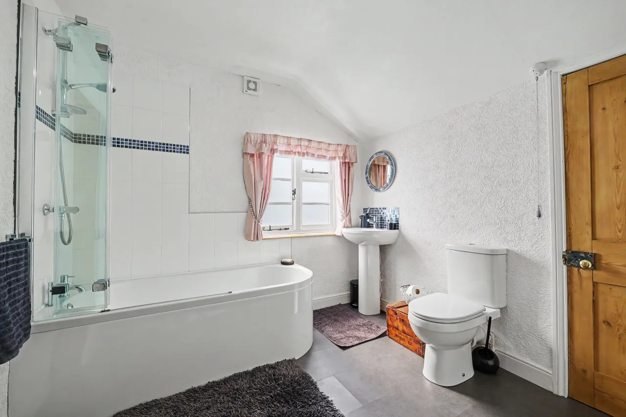 Lutterworth Road, Bitteswell, LE17, photo 20