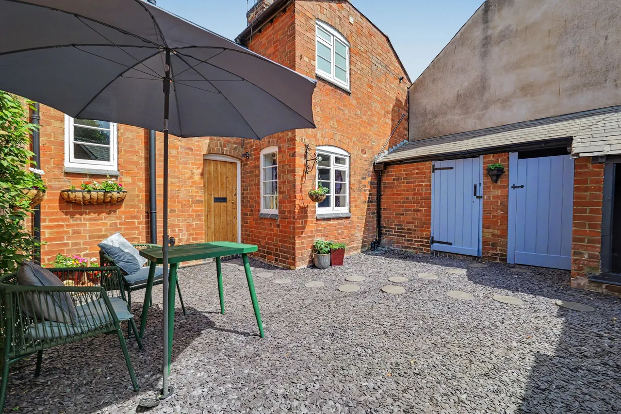 Lutterworth Road, Bitteswell, LE17, photo 23
