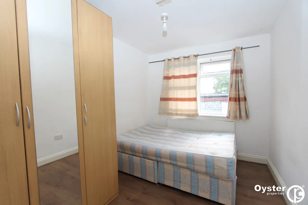Uppingham Avenue, Stanmore, HA7, photo 4