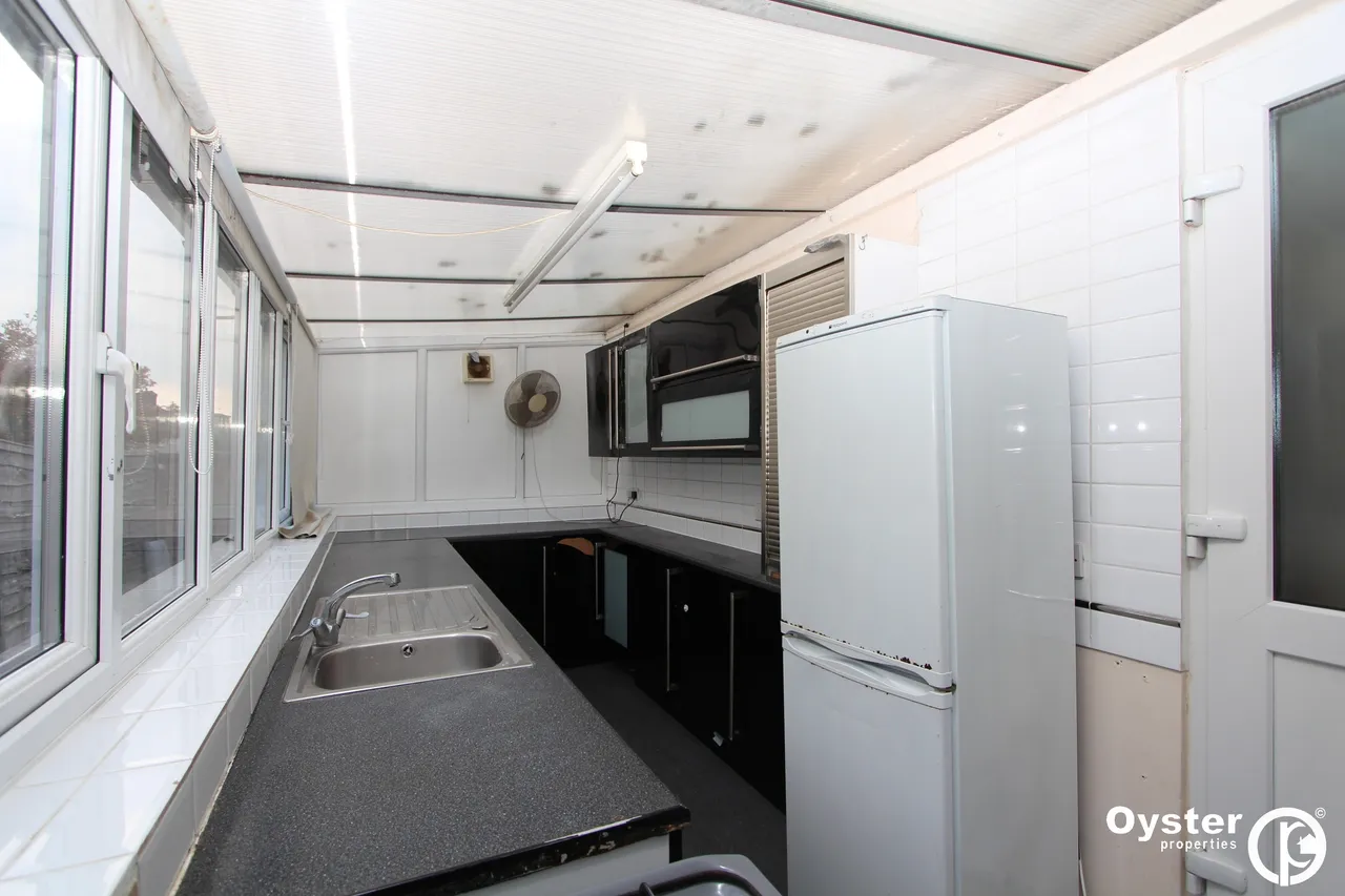 Uppingham Avenue, Stanmore, HA7, photo 2