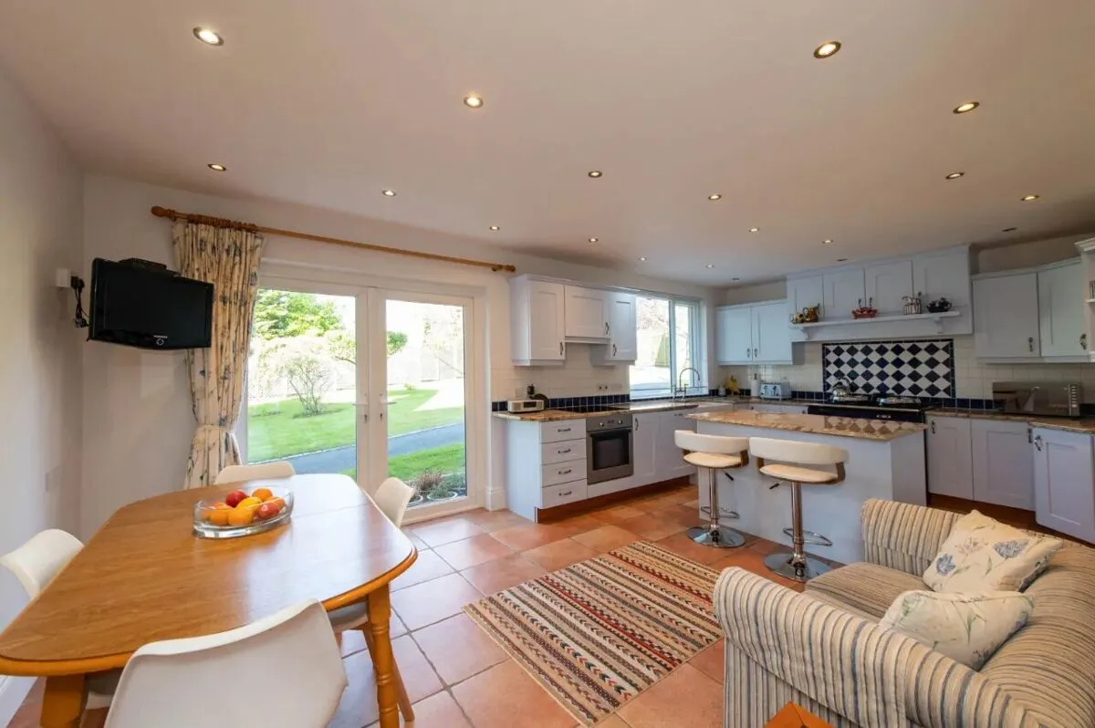 Maxwell Road, Bangor, BT20, photo 17