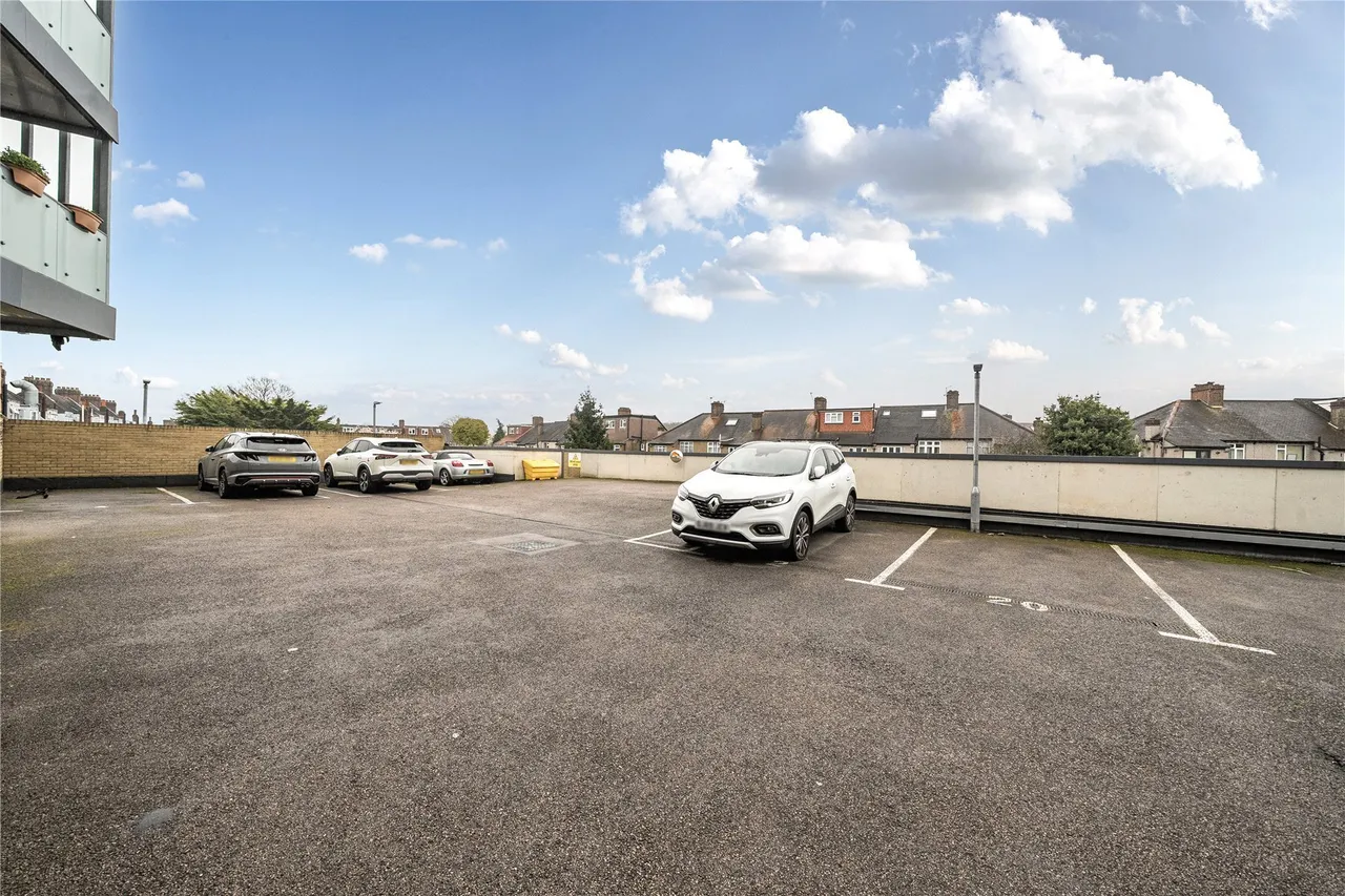 Summit House, Glebe Way, West Wickham, BR4, photo 15