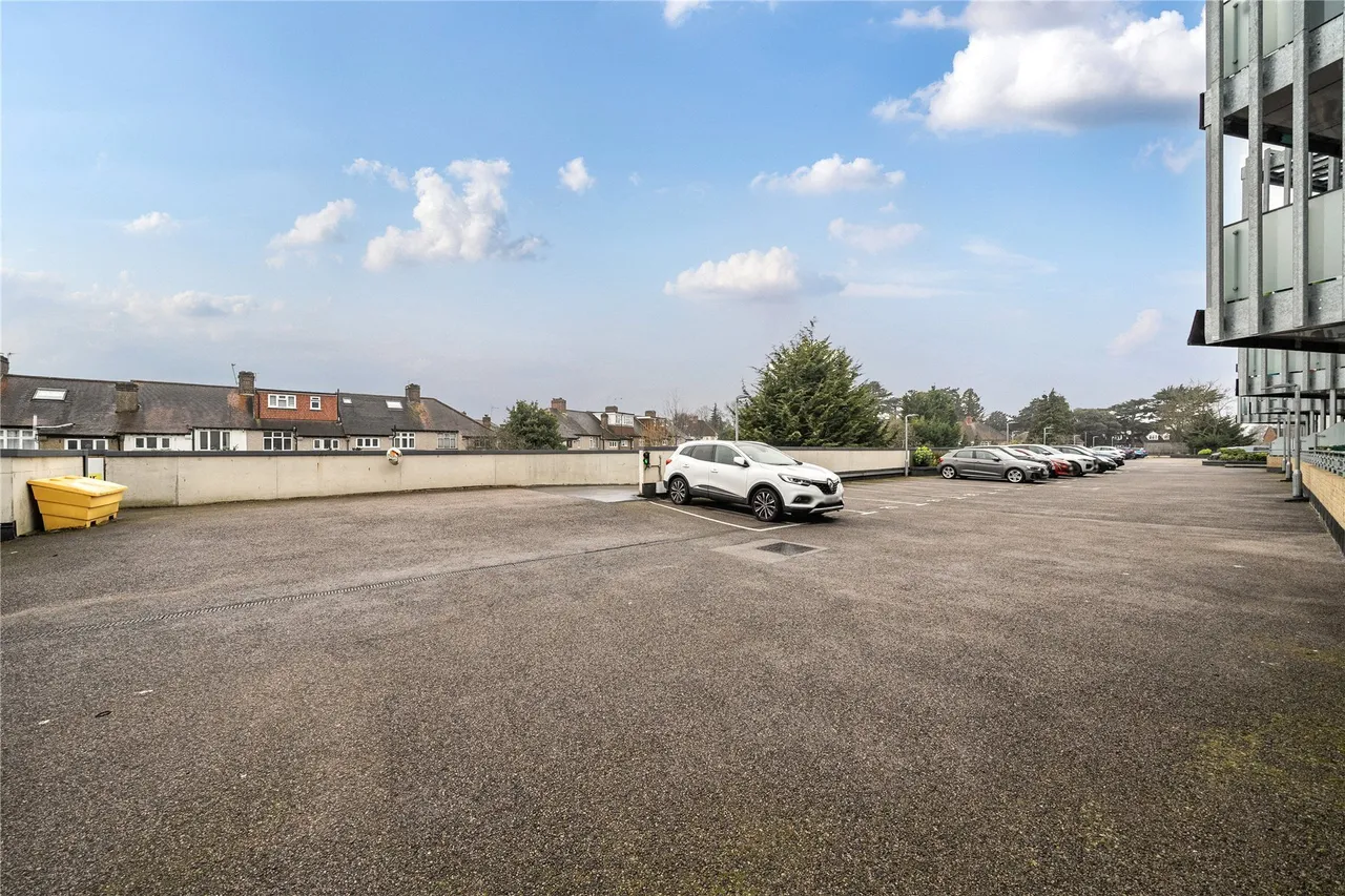 Summit House, Glebe Way, West Wickham, BR4, photo 16