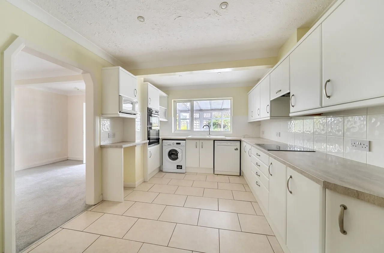 Inglewood Drive, Aldwick, PO21, photo 5