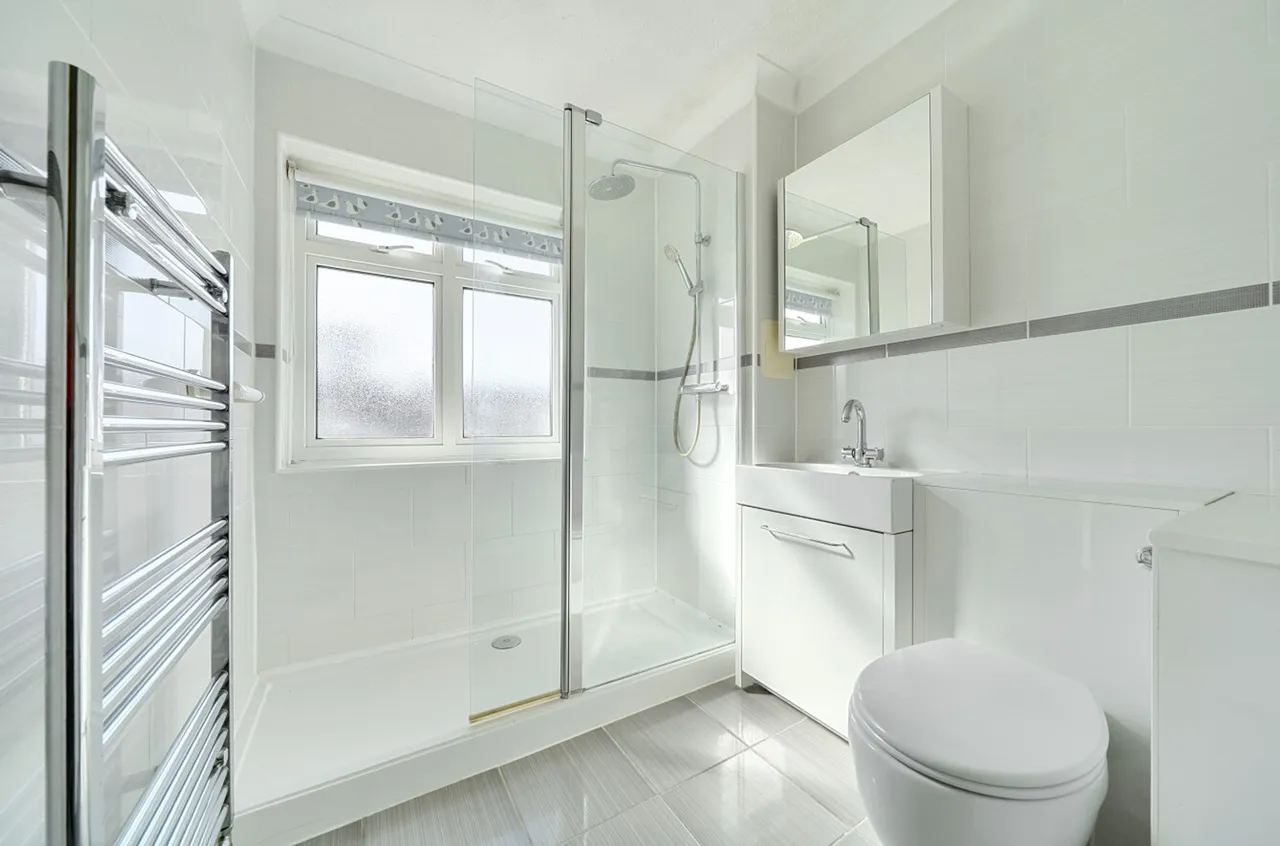 Inglewood Drive, Aldwick, PO21, photo 15