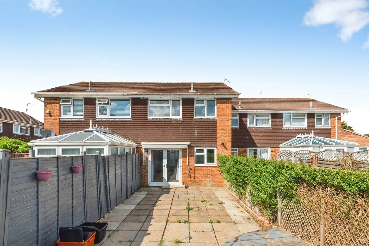 Sedgebrook, Swindon, SN3, photo 12
