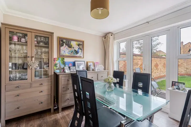 Bowland Drive, Emerson Valley, Milton Keynes, Buckinghamshire, MK4 2DN, photo 5