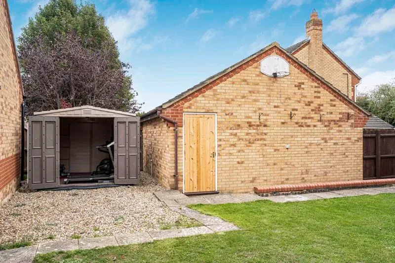 Bowland Drive, Emerson Valley, Milton Keynes, Buckinghamshire, MK4 2DN, photo 12
