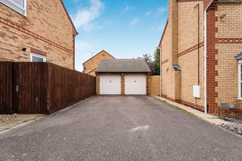 Bowland Drive, Emerson Valley, Milton Keynes, Buckinghamshire, MK4 2DN, photo 24