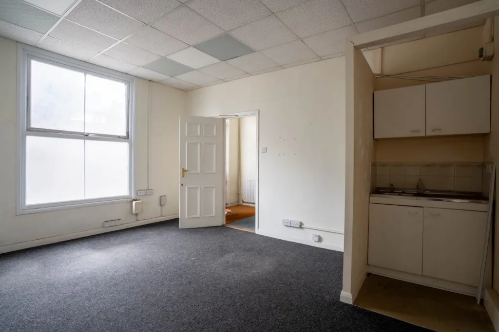 Milton Road, Gravesend, DA12, photo 19