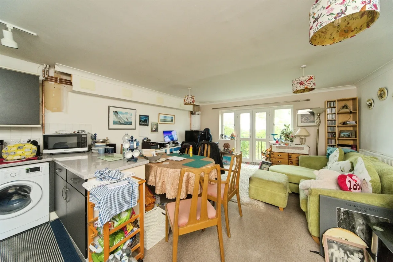 Winchelsea Road, Eastbourne, BN22, photo 3