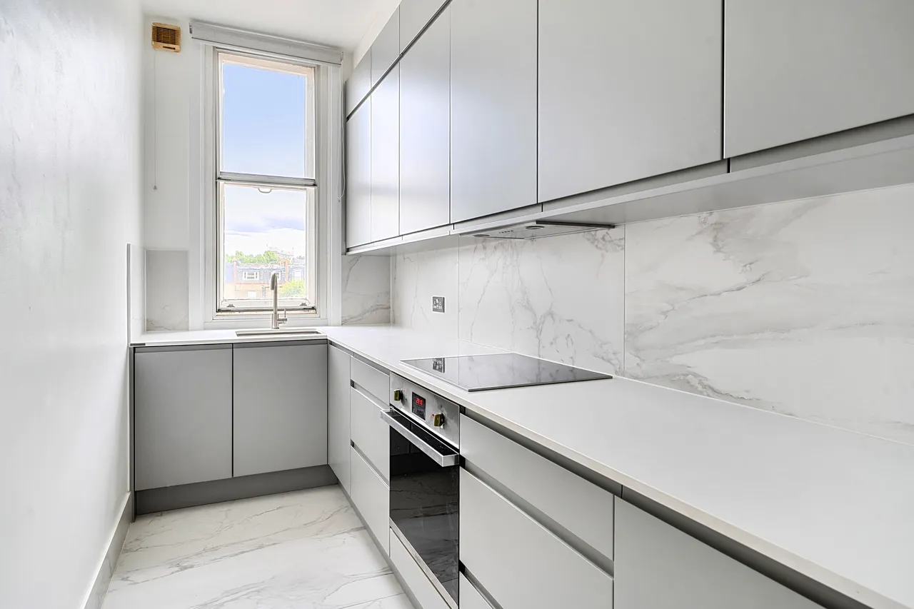 53a Kensington Mansions, Trebovir Road, London, photo 3