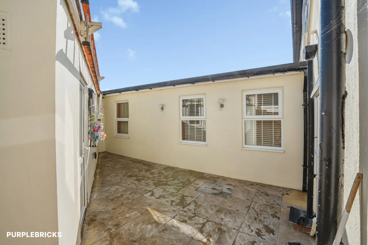 Kenwood Road, Fareham, PO16, photo 17