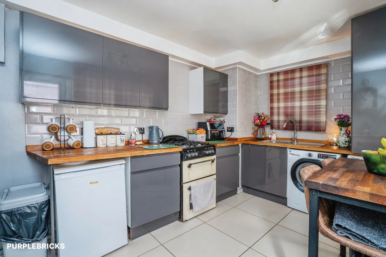 Kenwood Road, Fareham, PO16, photo 9
