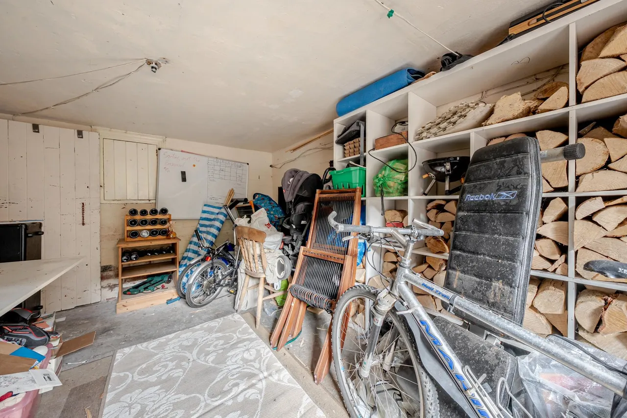 Potternewton Lane, Chapel Allerton, LS7, photo 12