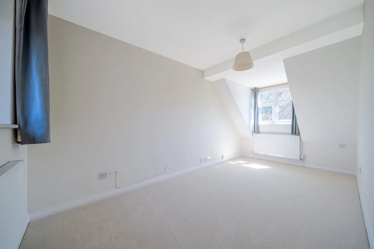 Fox Dene, Godalming, GU7, photo 11