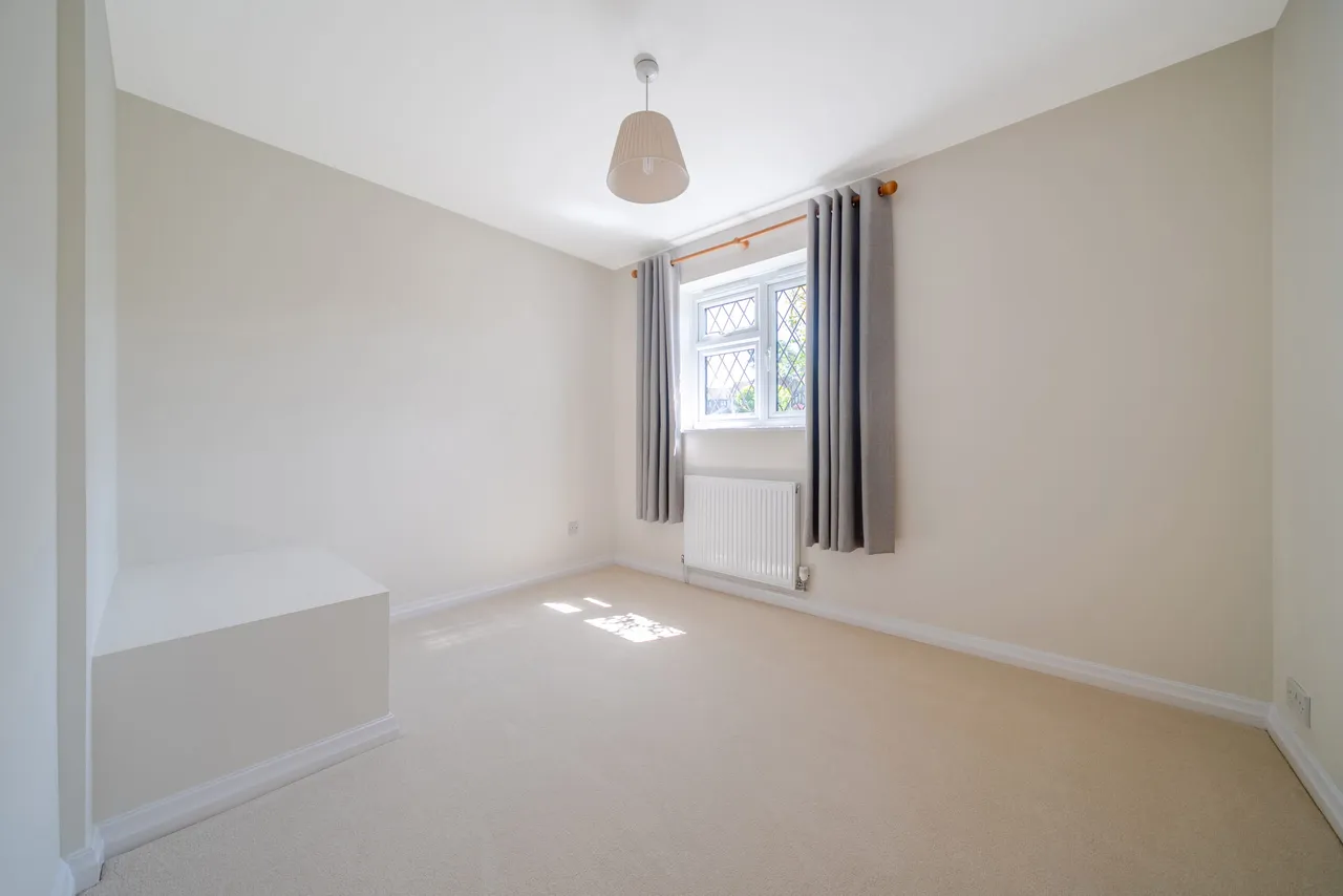 Fox Dene, Godalming, GU7, photo 9