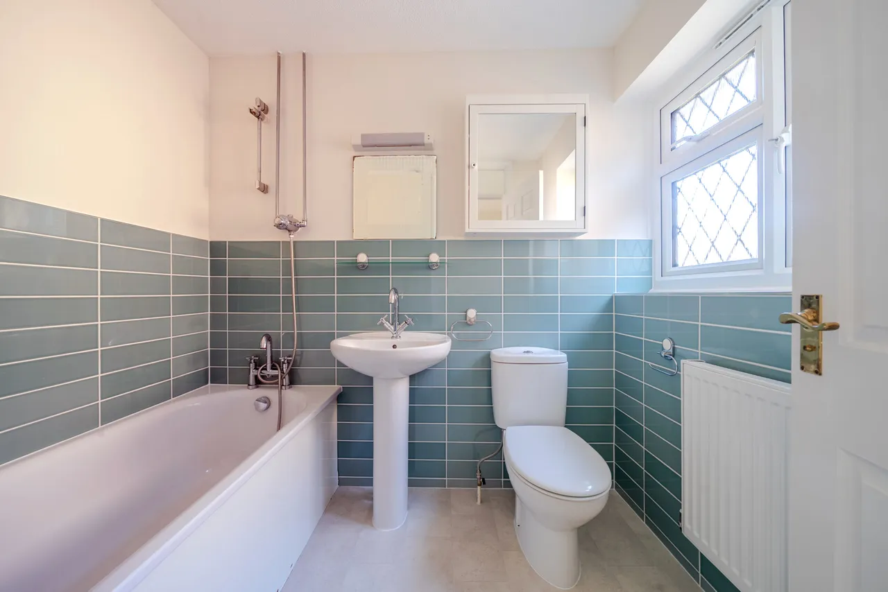 Fox Dene, Godalming, GU7, photo 13