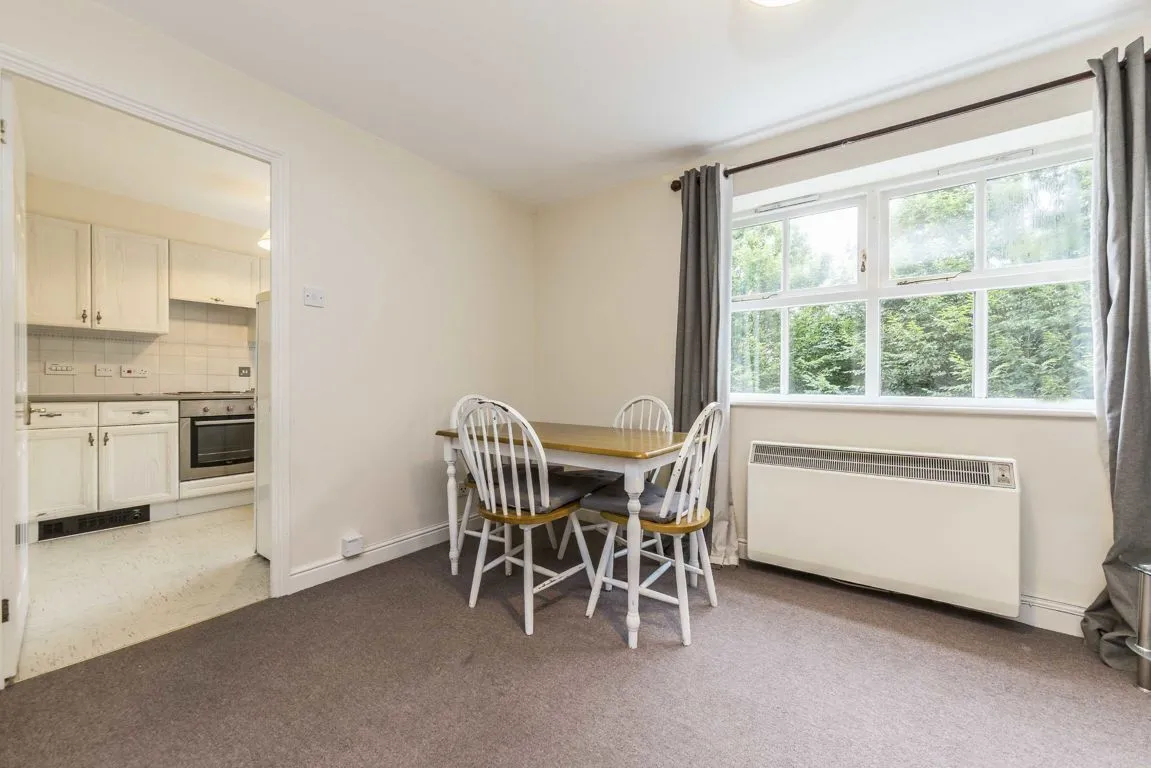 Massingberd Way, SW17, photo 4
