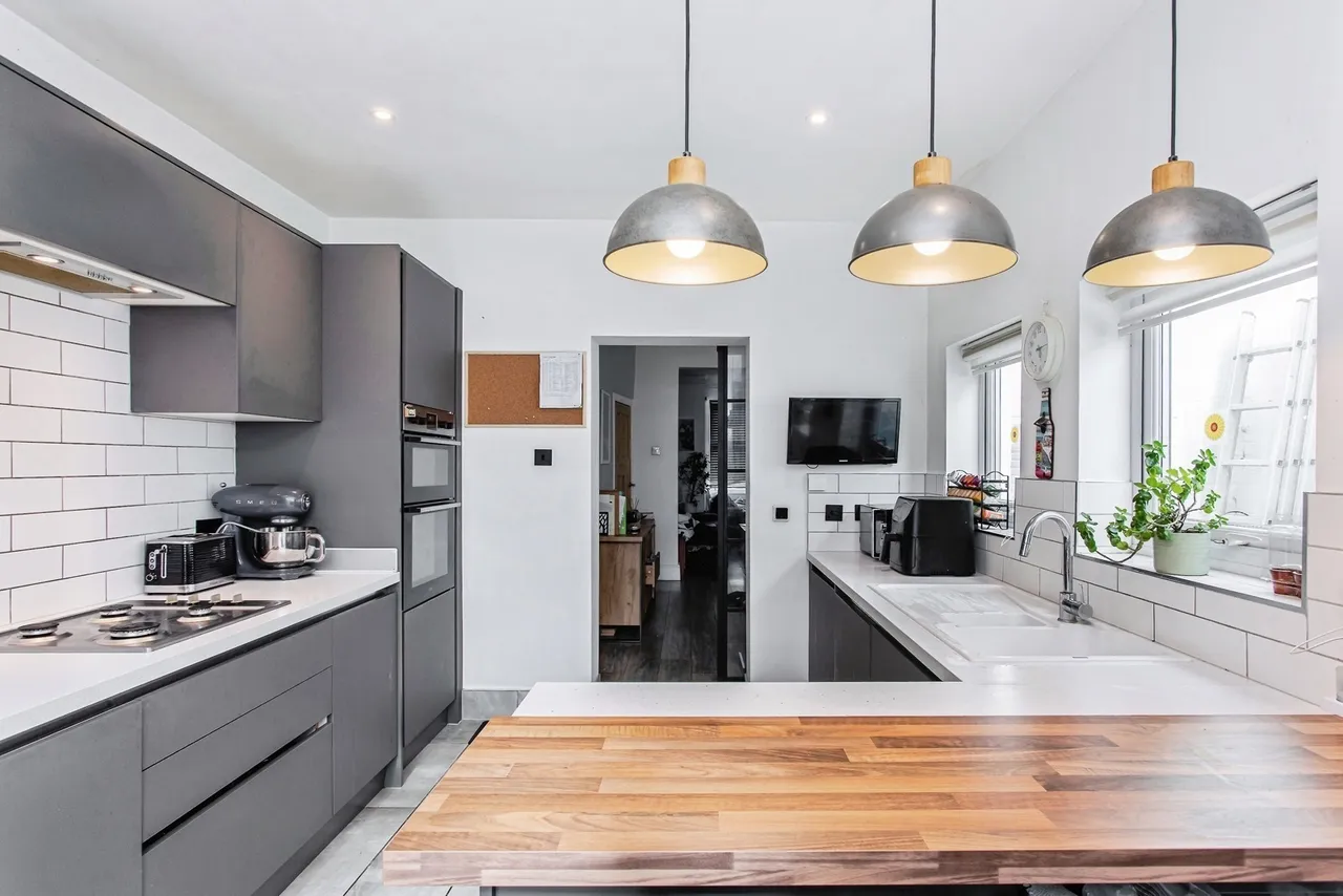 Sandown Avenue, Westcliff-on-Sea, Essex, SS0, photo 10